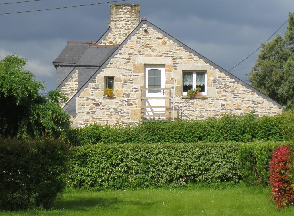 Les Gites De Kerroyal Garlan Exterior foto
